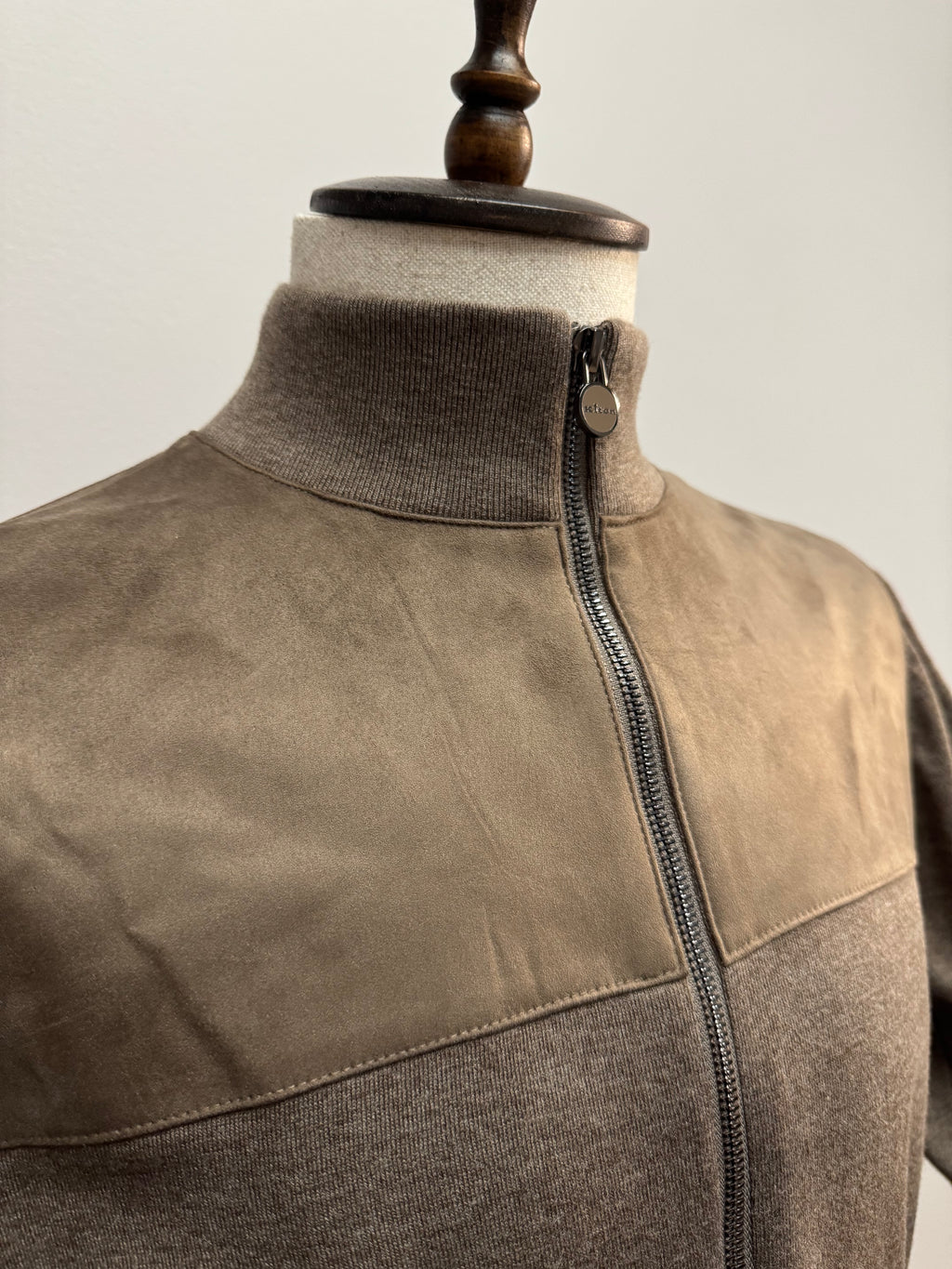 Кардиган Kiton