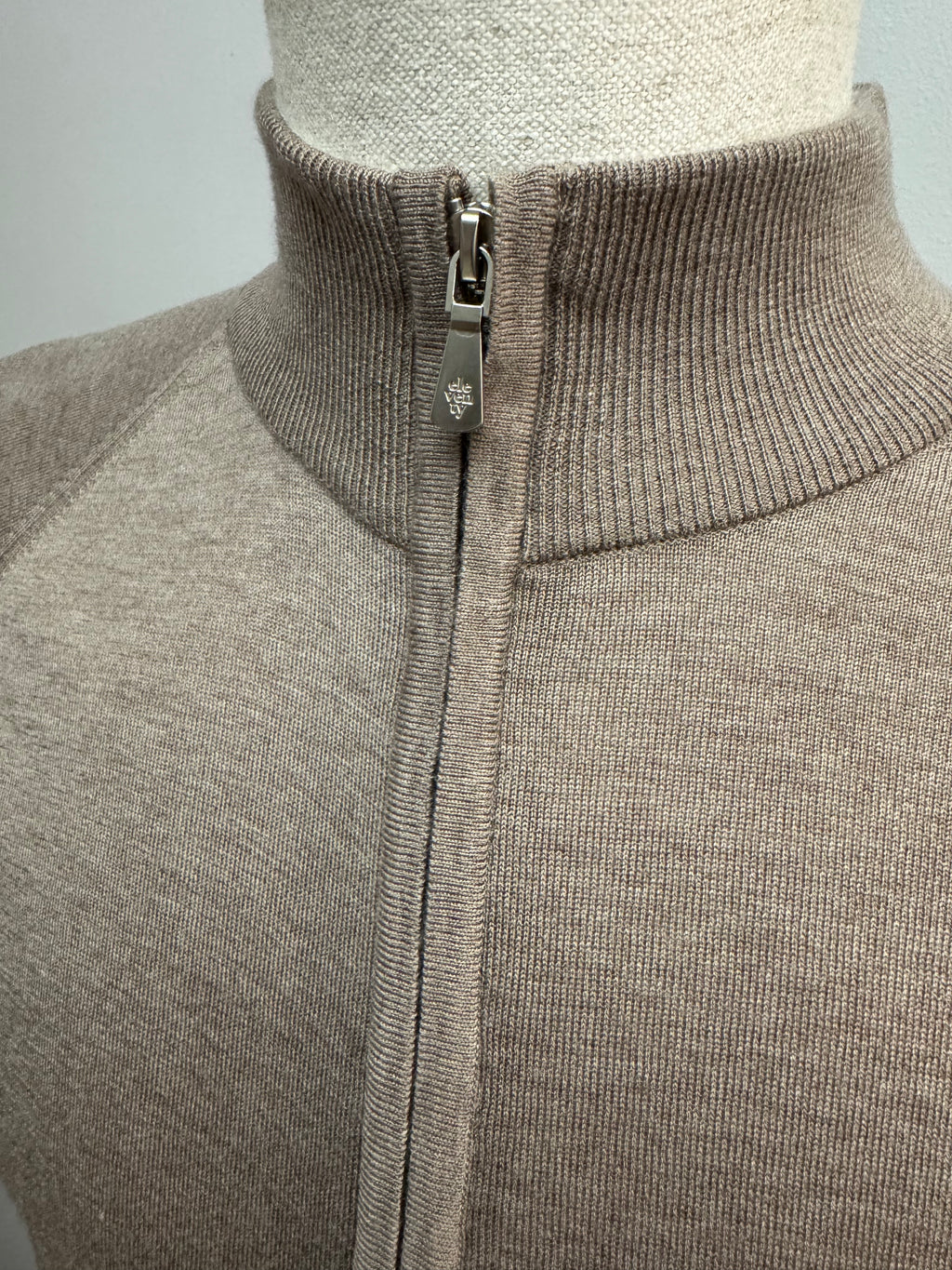 Кардиган Eleventy