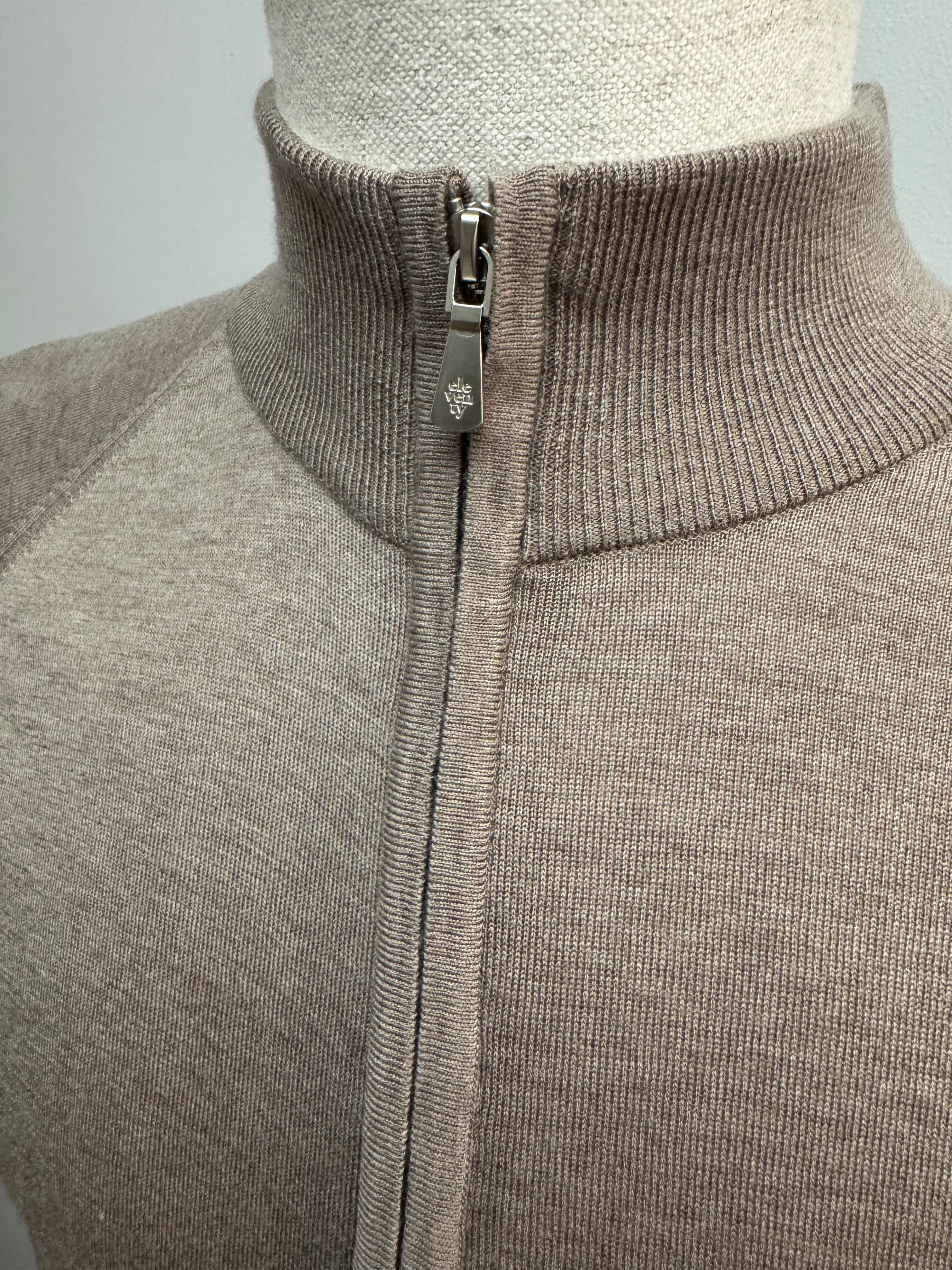 Кардиган Eleventy