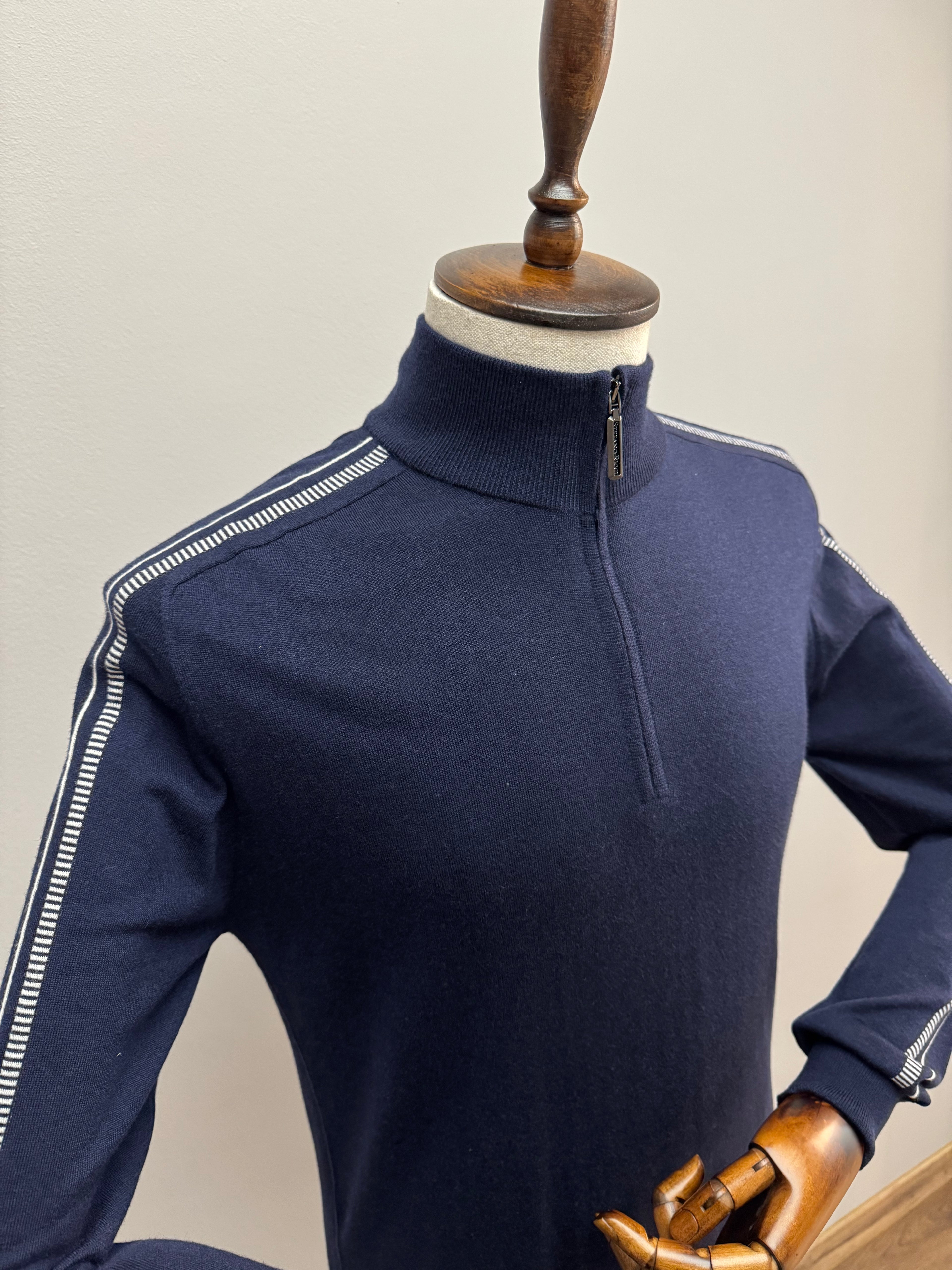 Троєр Stefano Ricci