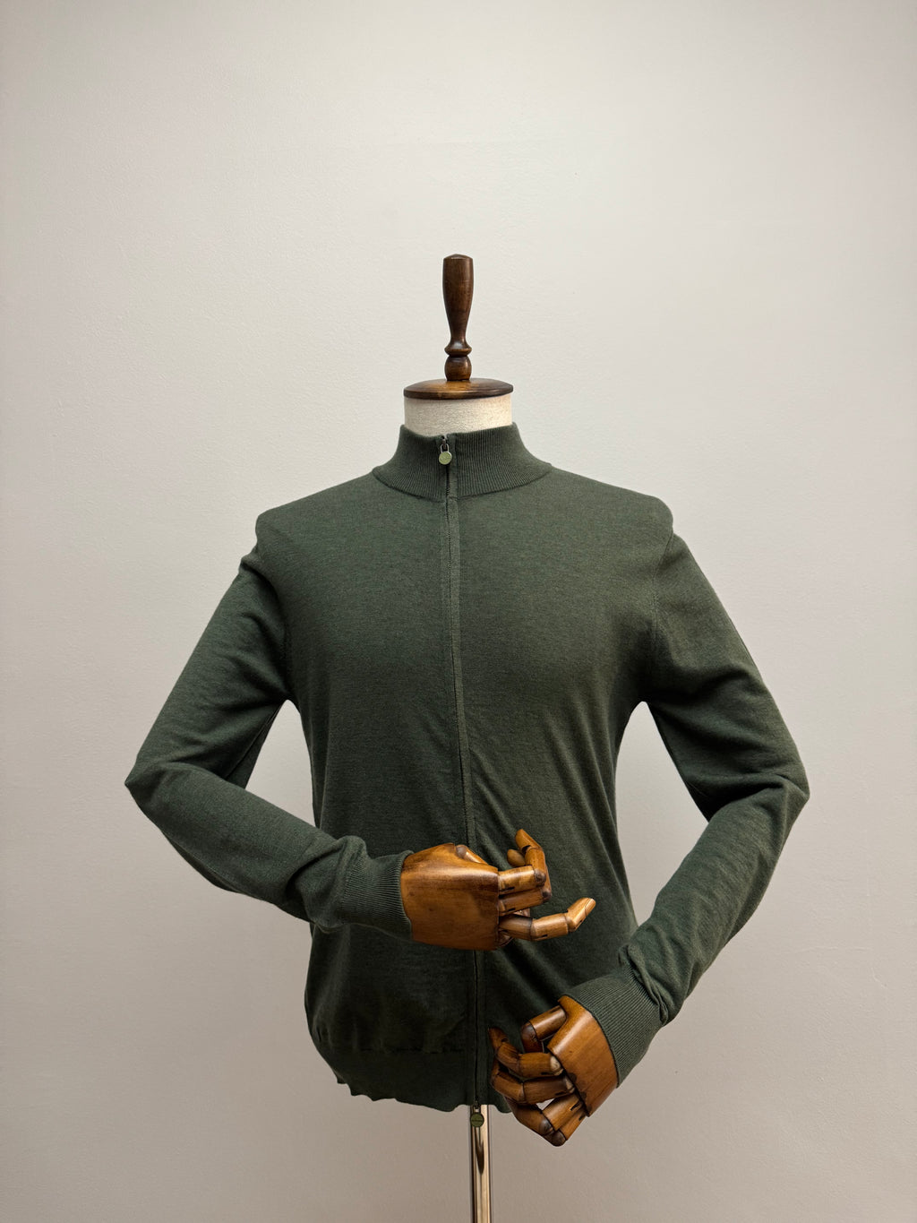 Кардиган Kiton