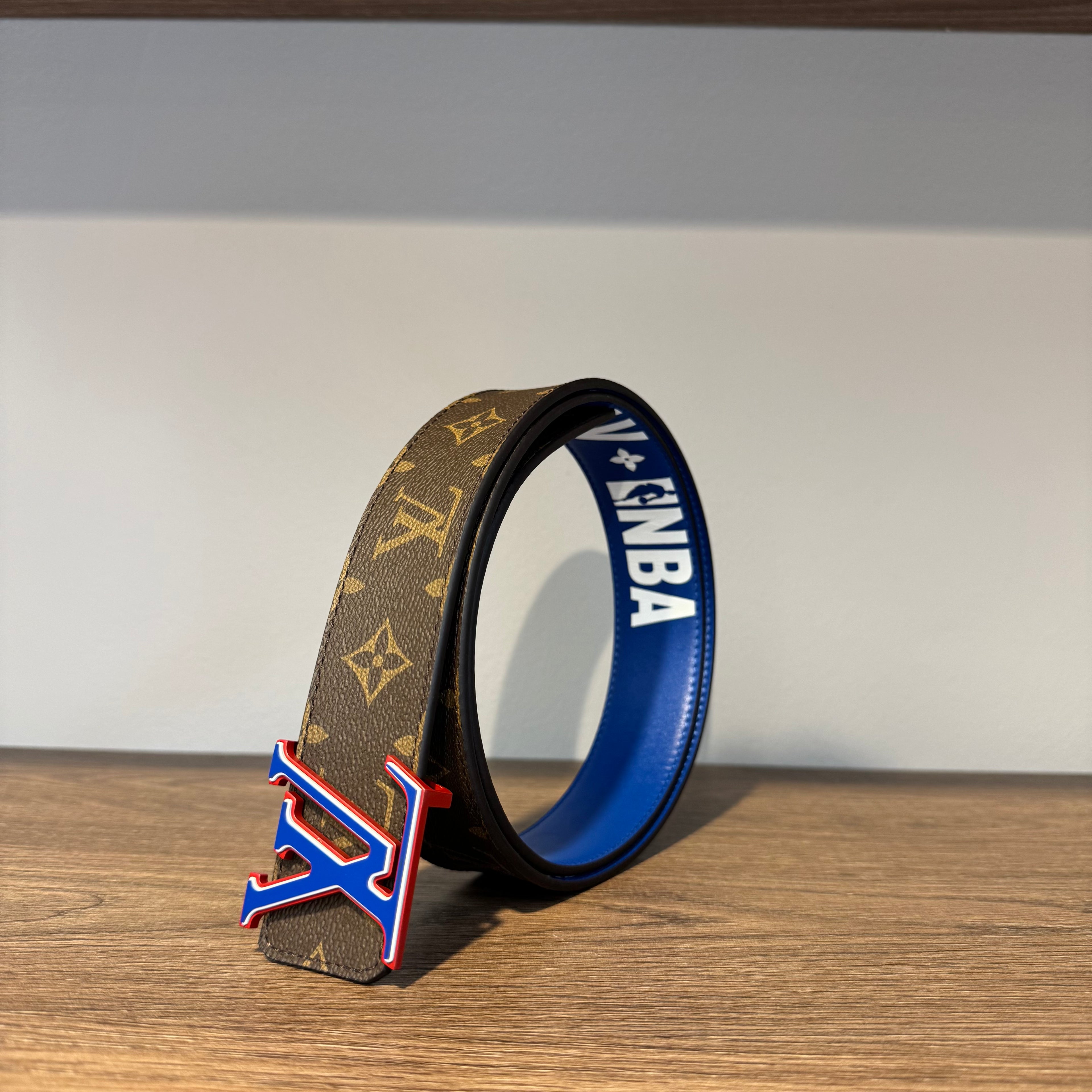 Ремінь Louis Vuitton x NBA