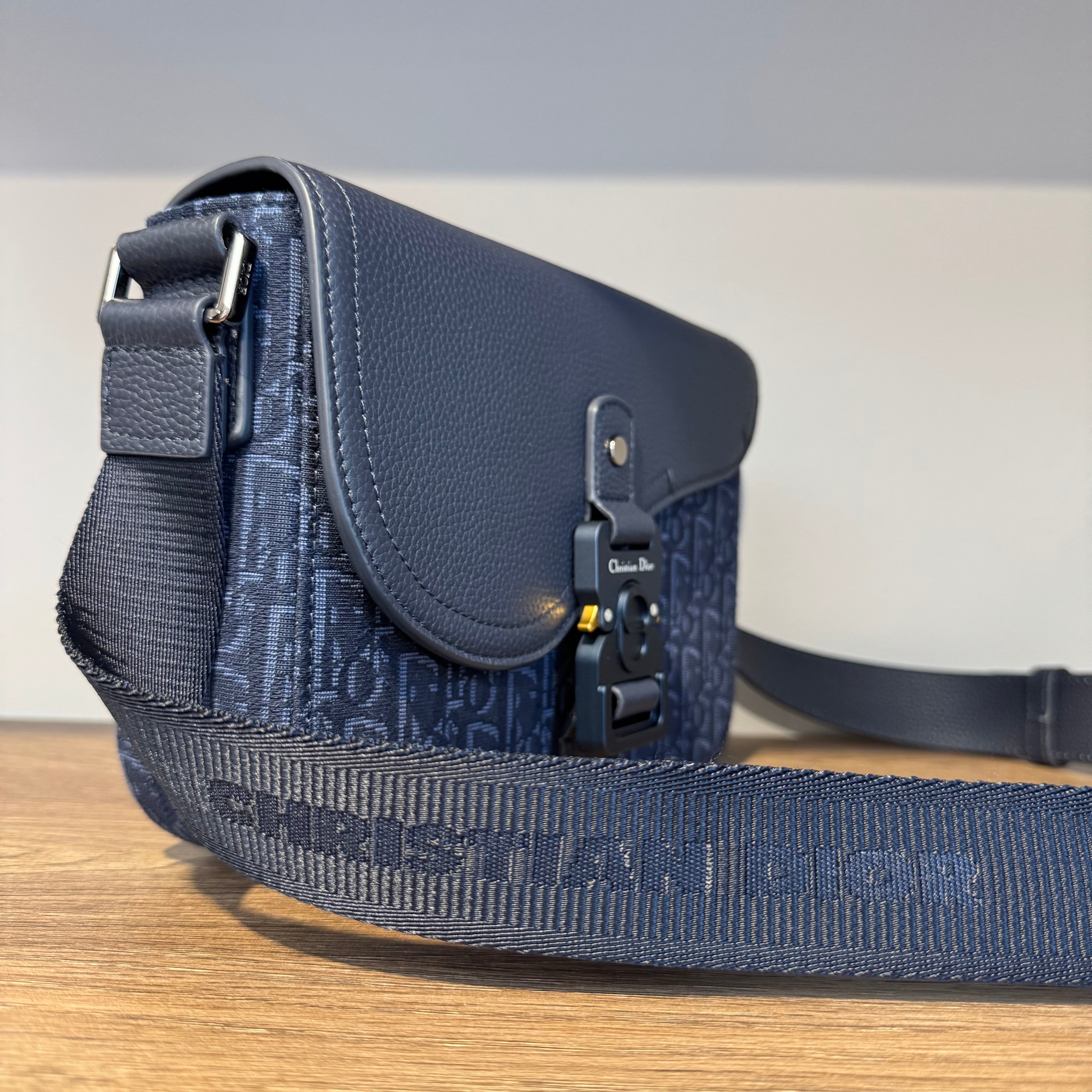 Сумка Christian Dior