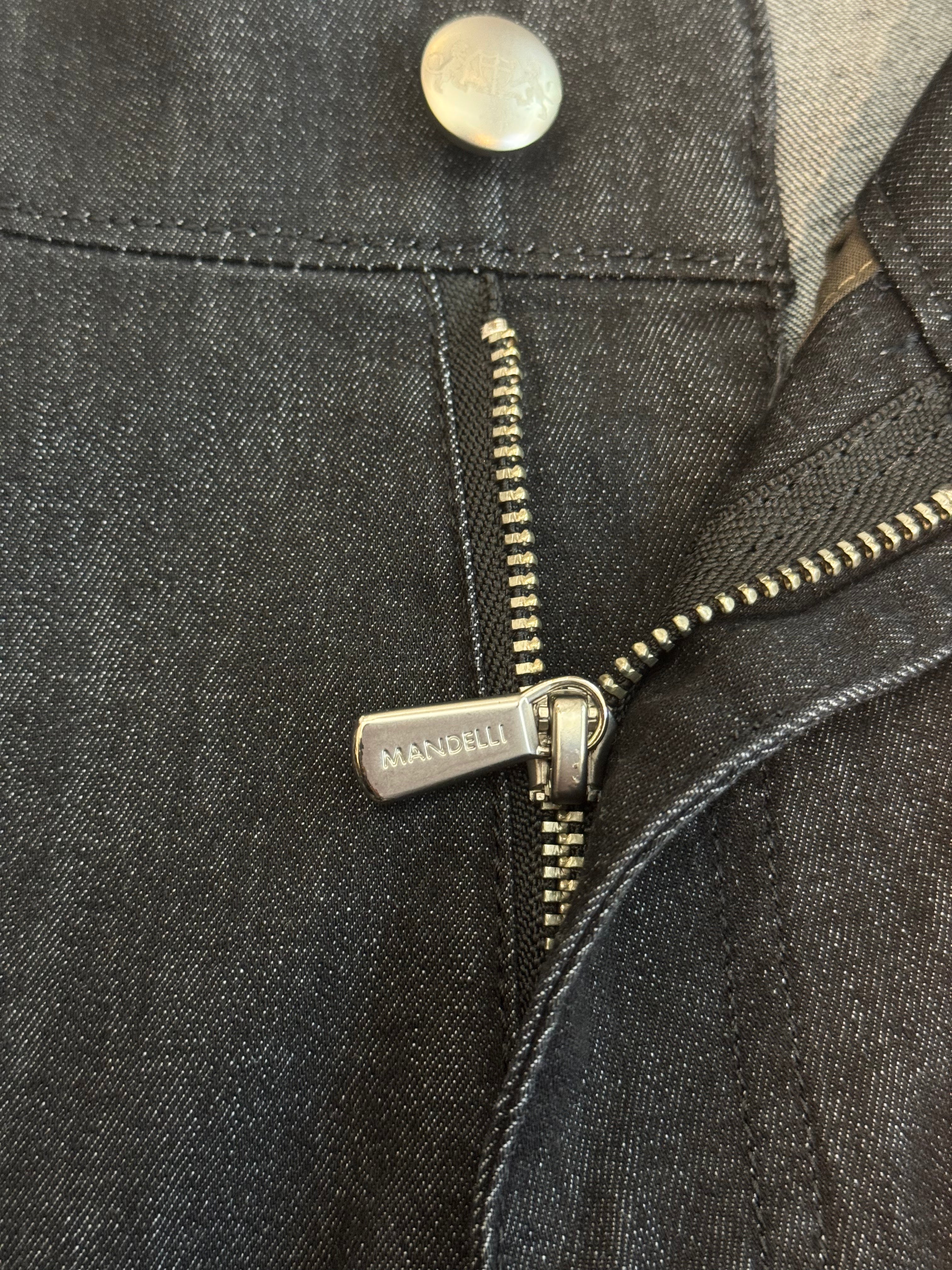 Джинси Mandelli