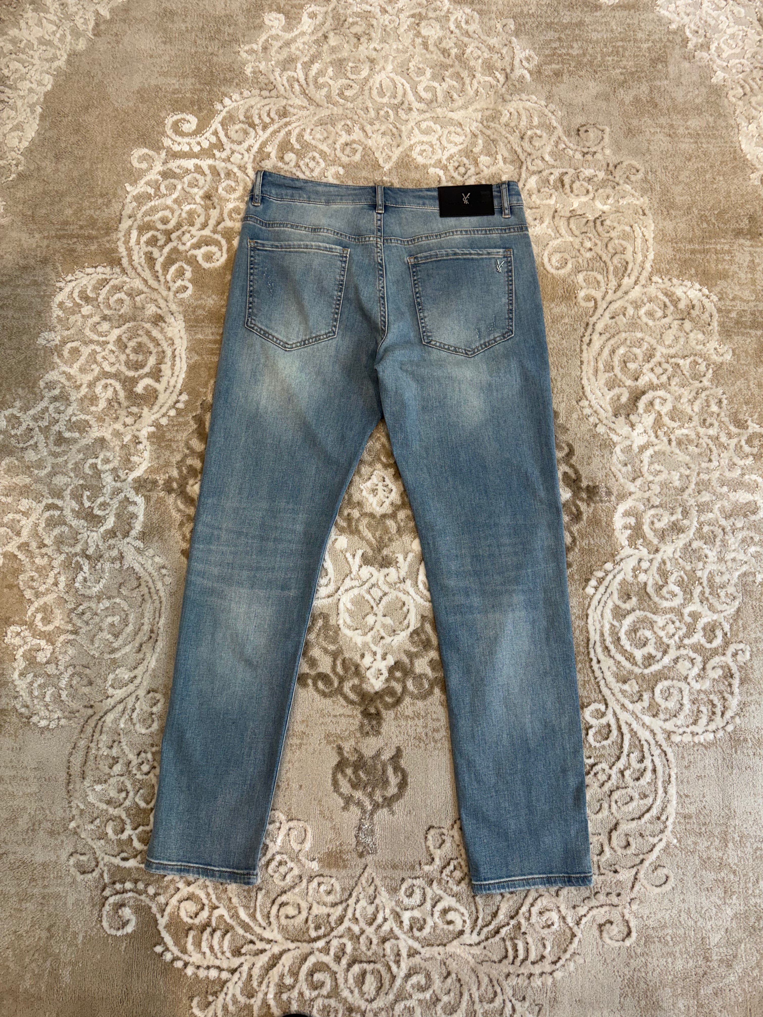 Джинси Saint Laurent